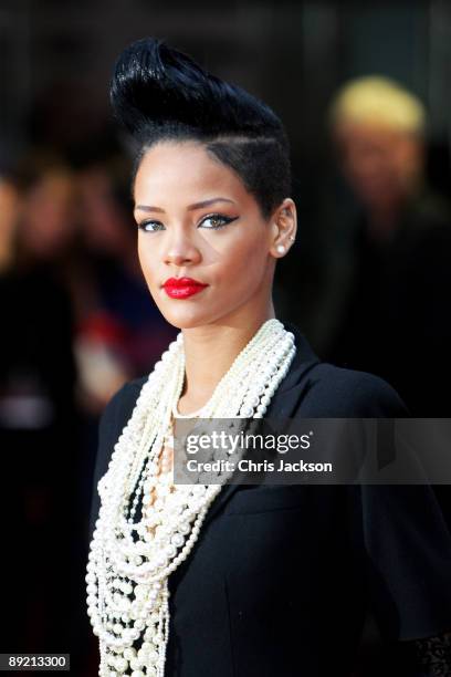 Singer Rihanna attends the UK film premiere of "Inglourious Basterds" at the Odeon Leicester Square on July 23, 2009 in London, England.