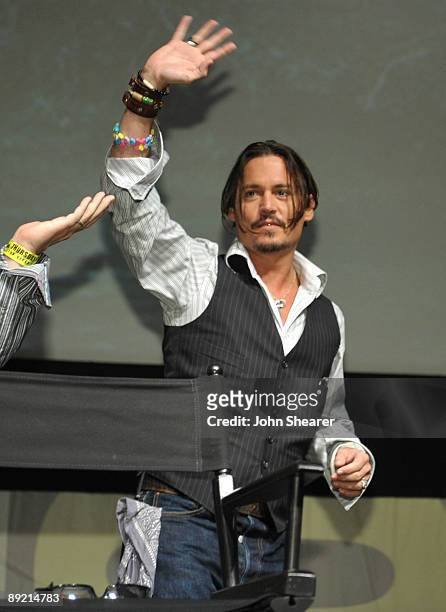 Actor Johnny Depp speaks at "Alice in Wonderland" press conference during Comic-Con 2009 held at San Diego Convention Center on July 23, 2009 in San...