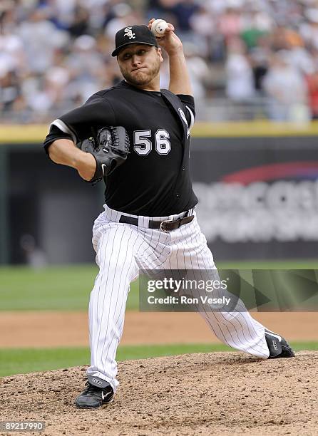Mark Buehrle of the Chicago White Sox pitches against the Tampa Bay Rays on June 23, 2009 at U.S. Cellular Field in Chicago, Illinois. Buehrle...