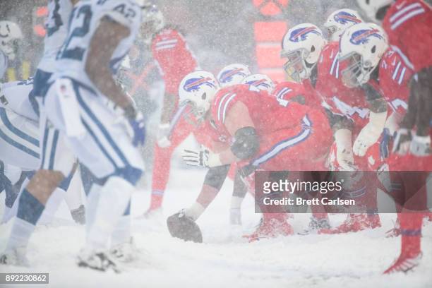Eric Wood of the Buffalo Bills readies to snap the ball during the third quarter against the Indianapolis Colts at New Era Field on December 10, 2017...