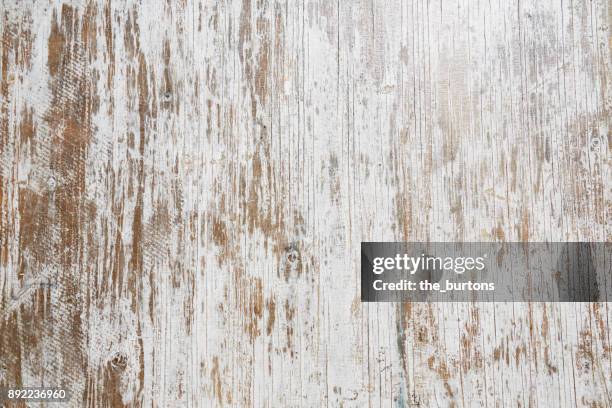 full frame shot of wooden wall - old wood stockfoto's en -beelden
