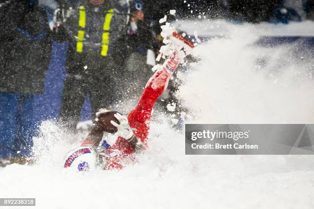 Deonte Thompson of the Buffalo Bills makes a first down reception during overtime against the Indianapolis Colts at New Era Field on December 10,...