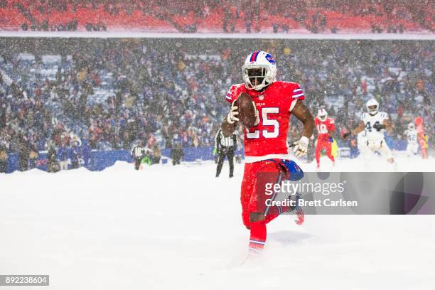 LeSean McCoy of the Buffalo Bills scores the game winning touchdown in overtime against the Indianapolis Colts at New Era Field on December 10, 2017...