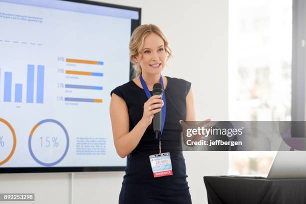 delivering facts clearly and concisely - conference speakers stock pictures, royalty-free photos & images