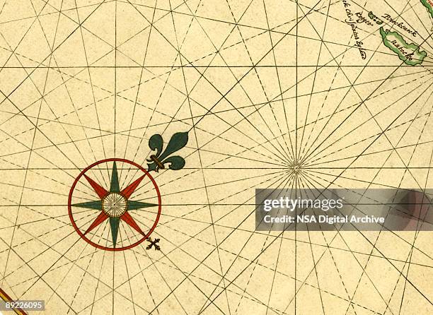 Compass Rose Rome Map. Simple Map With Compass Rose Photos and Premium High Res Pictures - Getty Images