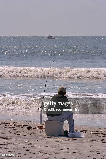 angeln am strand - east carolina v florida stock-fotos und bilder