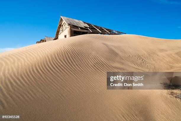 kolmanskop sand dune - kolmanskop stock pictures, royalty-free photos & images