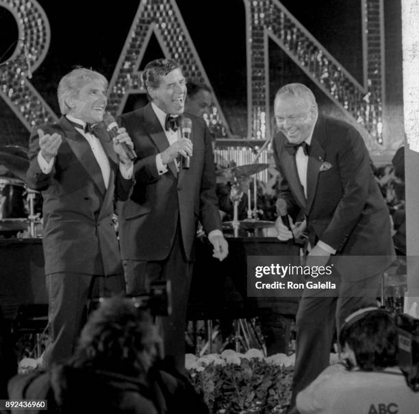 Frank Sinatra, Jerry Lewis and Sammy Davis Jr. Perform on October 8, 1987 at the Golden Nugget in Atlantic City, New Jersey.