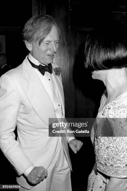 Tom Wolfe and Mary McFadden attend Esquire Magazine Gala on November 13, 1989 at 21 Club in New York City.