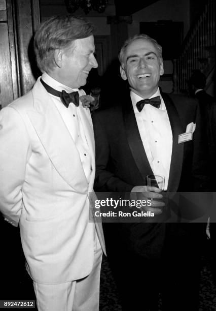 Tom Wolfe and Lee Eisenberg attend Esquire Magazine Gala on November 13, 1989 at 21 Club in New York City.