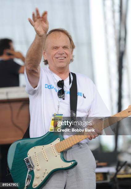 Al Jardine, original founding member of The Beach Boys brings his Endless Summer Band to the 27th Annual Quick Chek New Jersey Festival of Ballooning...