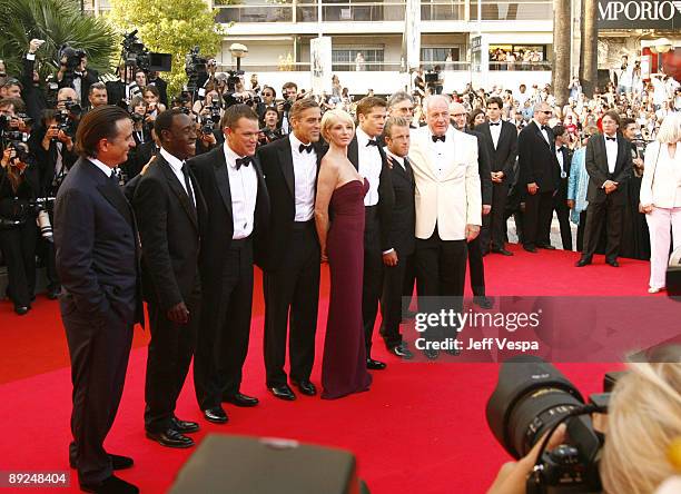 Andy Garcia, Don Cheadle, Matt Damon, George Clooney, Ellen Barkin, Brad Pitt, Scott Caan and producer Jerry Weintraub