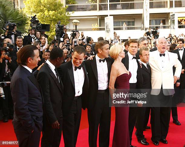 Andy Garcia, Don Cheadle, Matt Damon, George Clooney, Ellen Barkin, Brad Pitt, Scott Caan and producer Jerry Weintraub