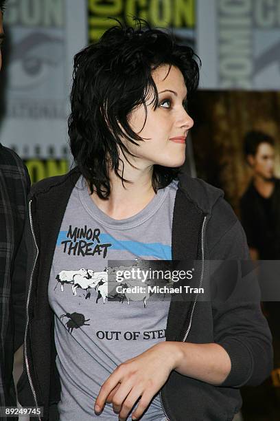 Actress Kristen Stewart attends the 2009 Comic-Con "Twilight: New Moon" press conference held at the Hilton San Diego Bayfront Hotel on July 23, 2009...