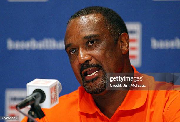 Inductee Jim Rice speaks to the media at the Cooperstown Central School during the Baseball Hall of Fame weekend on July 25, 2009 in Cooperstown, New...