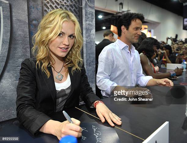 Actress Anna Paquin and actor Stephen Moyer attend the "True Blood" signing at Comic-Con 2009 held at San Diego Convention Center on July 25, 2009 in...
