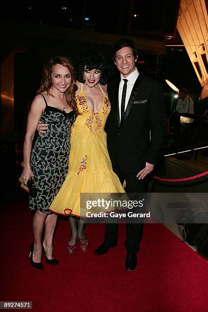 Actress Sharon Millerchipp, Performer Meow Meow and Rob Mills arrive at the 2009 Helpmann Awards Sydney Opera House on July 27, 2009 in Sydney,...
