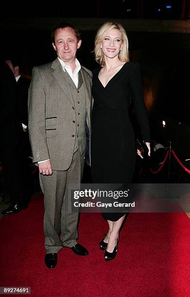 Actress Cate Blanchett and husband Andrew Upton arrive at the 2009 Helpmann Awards Sydney Opera House on July 27, 2009 in Sydney, Australia.