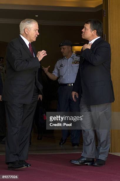 Defense Secretary Robert Gates speaks with King Abdullah II of Jordan after a meeting at the King's palace July 27, 2009 in Amman, Jordan. Gates...
