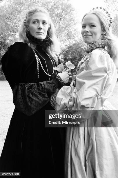 Filming 'Mary, Queen of Scots' began at Shepperton Studios. Glenda Jackson plays Elizabeth I of England and Vanessa Redgrave is Mary, Queen of Scots,...