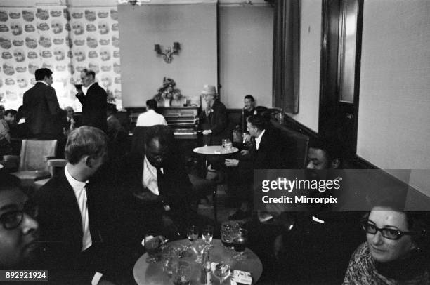 Pub Scene, Forest Hill, London Borough of Lewisham, 13th September 1964.