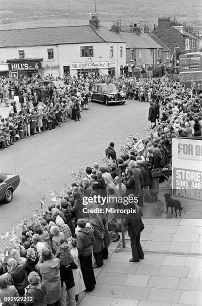 Spectators await Queen Elizabeth II in Eston during her Silver Jubilee tour, 14th July 1977.