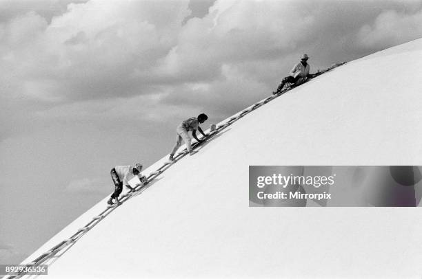 The palace of the National Congress, under construction, Brasilia, Brazil, 1st November 1968. Plaza of the Three Powers government buildings designed...