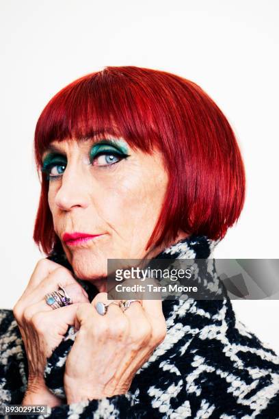 older woman posing for the camera - senior colored hair stock pictures, royalty-free photos & images