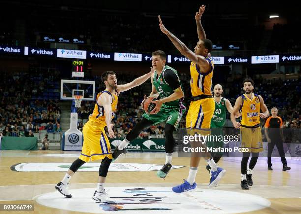 Nemanja Nedovic, #16 of Unicaja Malaga in action during the 2017/2018 Turkish Airlines EuroLeague Regular Season game between Unicaja Malaga and...