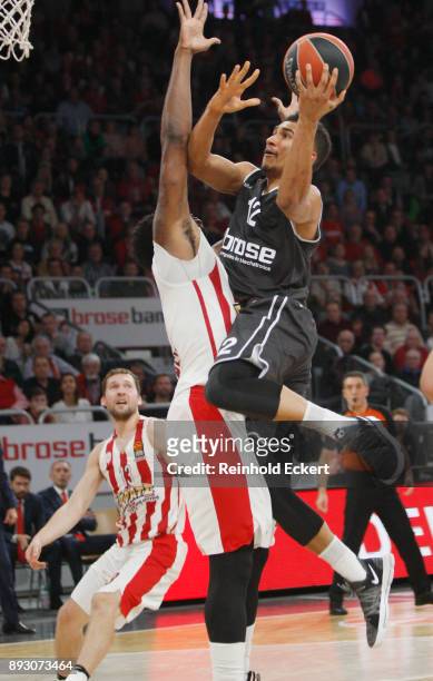 Maodo Lo, #12 of Brose Bamberg in action during the 2017/2018 Turkish Airlines EuroLeague Regular Season Round 12 game between Brose Bamberg and...