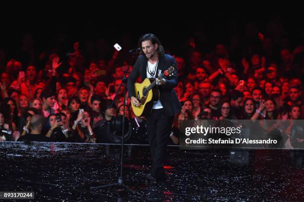 Enrico Nigiotti performs live at X Factor 11 on December 14, 2017 in Milan, Italy.