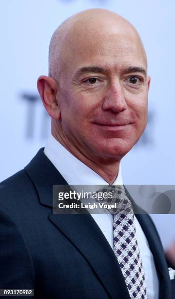 Jeff Bezos arrives at "The Post" Washington, DC Premiere at The Newseum on December 14, 2017 in Washington, DC.