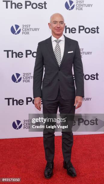 Jeff Bezos arrives at "The Post" Washington, DC Premiere at The Newseum on December 14, 2017 in Washington, DC.