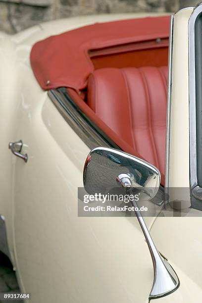 part of old white vintage convertible with red leather seats - mercedes stockfoto's en -beelden