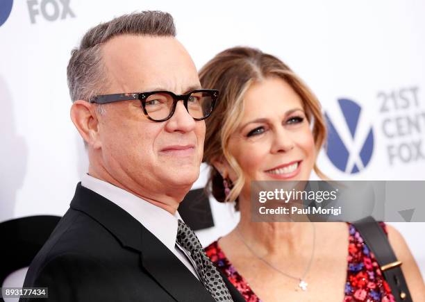 Actor Tom Hanks and Rita Wilson arrive at "The Post" Washington, DC Premiere at The Newseum on December 14, 2017 in Washington, DC.