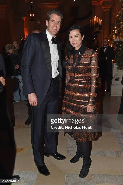 Tyler Winklevoss and Wendi Deng attend the Berggruen Prize Gala at the New York Public Library on December 14, 2017 in New York City.