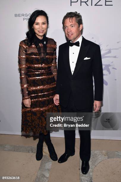 Wendi Deng and Chairman of the Berggruen Institute Nicolas Berggruen attend the Berggruen Prize Gala at the New York Public Library on December 14,...
