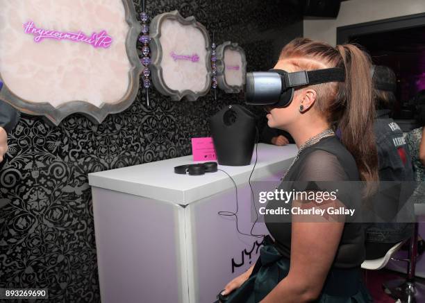 Beauty blogger Mykie at the NYX Professional Makeup and Samsung VR Launch Party at Beauty & Essex on December 14, 2017 in Los Angeles, California.