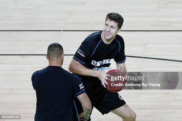 Rob Loe of the Breakers during warm up prior to the round 10 NBL match between the New Zealand Breakers and the Adelaide 36ers at Spark Arena on...