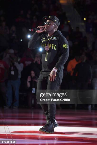 Rapper Jeezy performs at halftime during Atlanta Hawks vs Detroit Pistons game at Philips Arena on December 14, 2017 in Atlanta, Georgia.