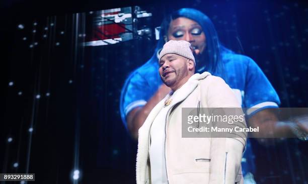 Fat Joe performs onstage at the 2017 Hot for the Holidays concert at Prudential Center on December 14, 2017 in Newark, New Jersey.