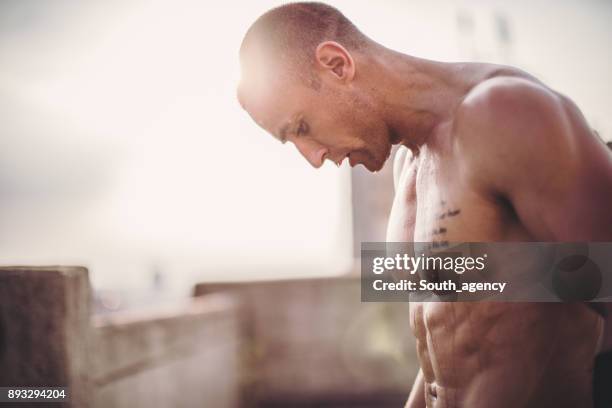 finished for today - prison gym stock pictures, royalty-free photos & images