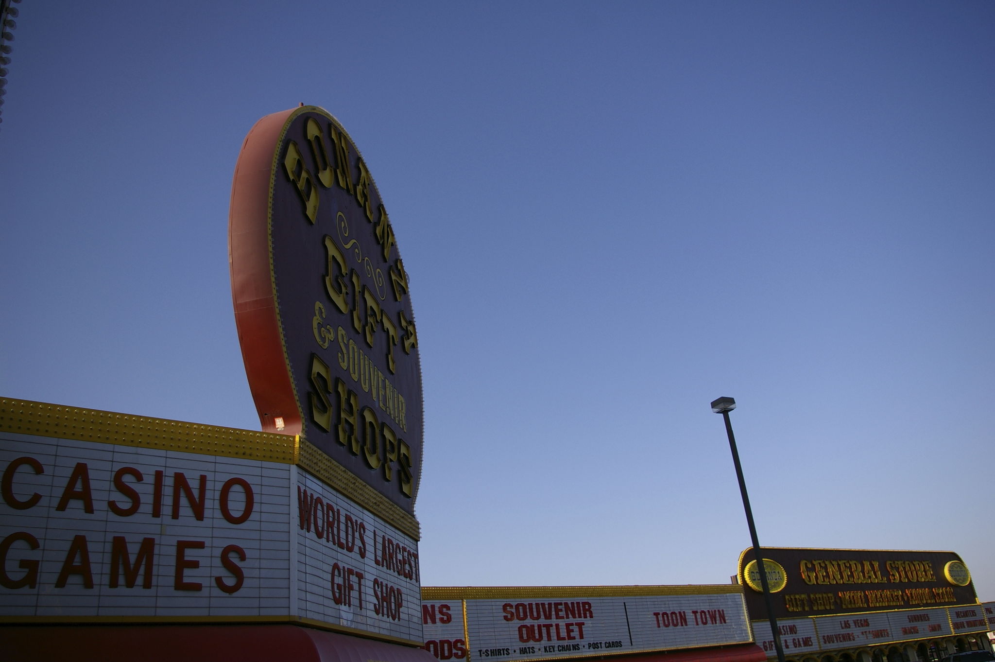 las vegas cyber cafe