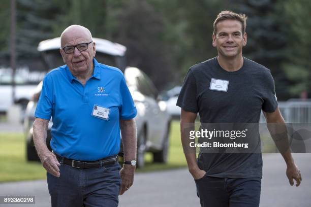 Rupert Murdoch, co-chairman of Twenty-First Century Fox Inc., left, and Lachlan Murdoch, co-chairman of Twenty-First Century Fox Inc., arrive for a...