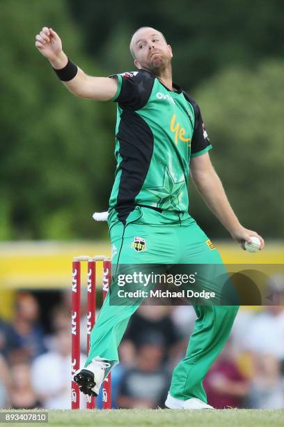 Michael Beer of the Stars bowls during the Twenty20 BBL practice match between the Melbourne Stars and the Hobart Hurricanes at Traralgon Recreation...