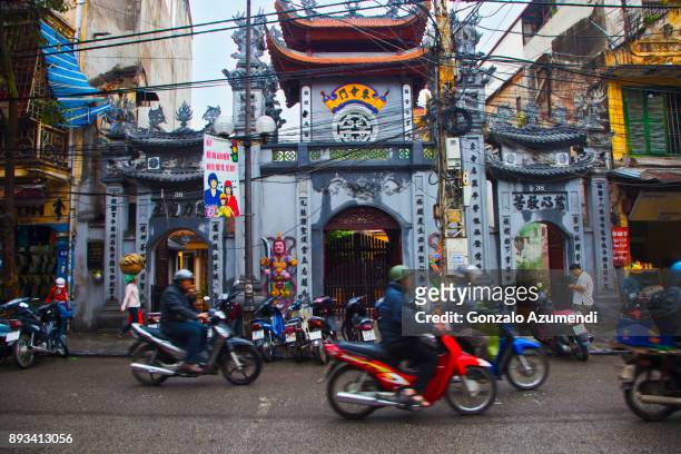hanoi city in vietnam - vieille ville photos et images de collection