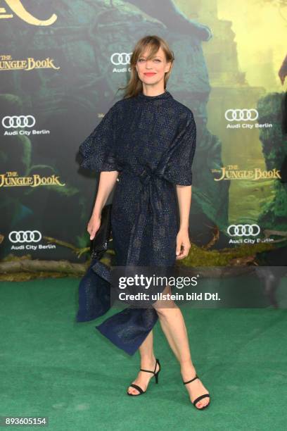 Heike Makatsch bei der Premiere des Animationsfilmes zur Filmpremiere: "The Jungle Book" im Kino Zoo Palast in Berlin Datum: