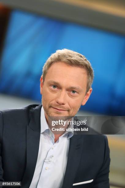 Christian Lindner in der ARD-Talkshow ANNE WILL am in Berlin Thema der Sendung: Schöne neue Arbeitswelt - Ist der Computer der bessere Mensch?