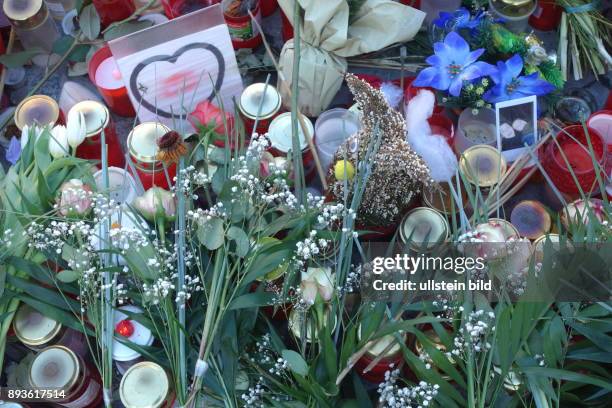 Gedenken des Terroranschlags in Berlin vom Berlin : Terroranschlag vom auf dem Weihnachtsmarkt an der Kaiser-Wilhelm-Gedächtniskirche am...