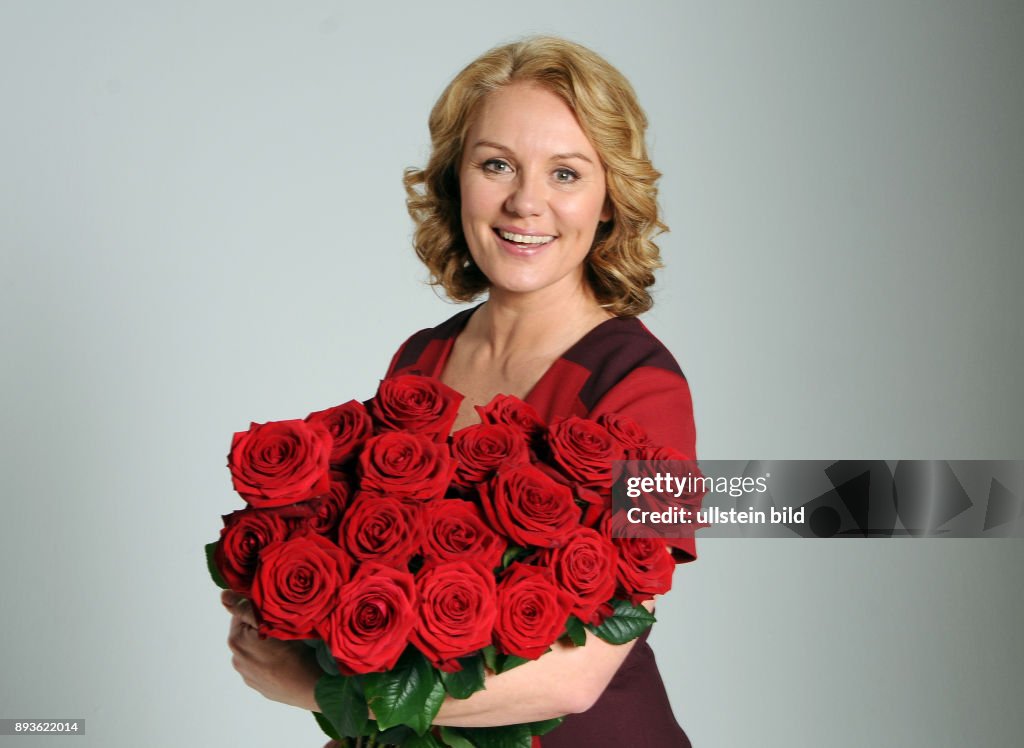41 Rote Rosen Tine Rote Rosen Wikipedia | Rote Rosen – IVRCQB